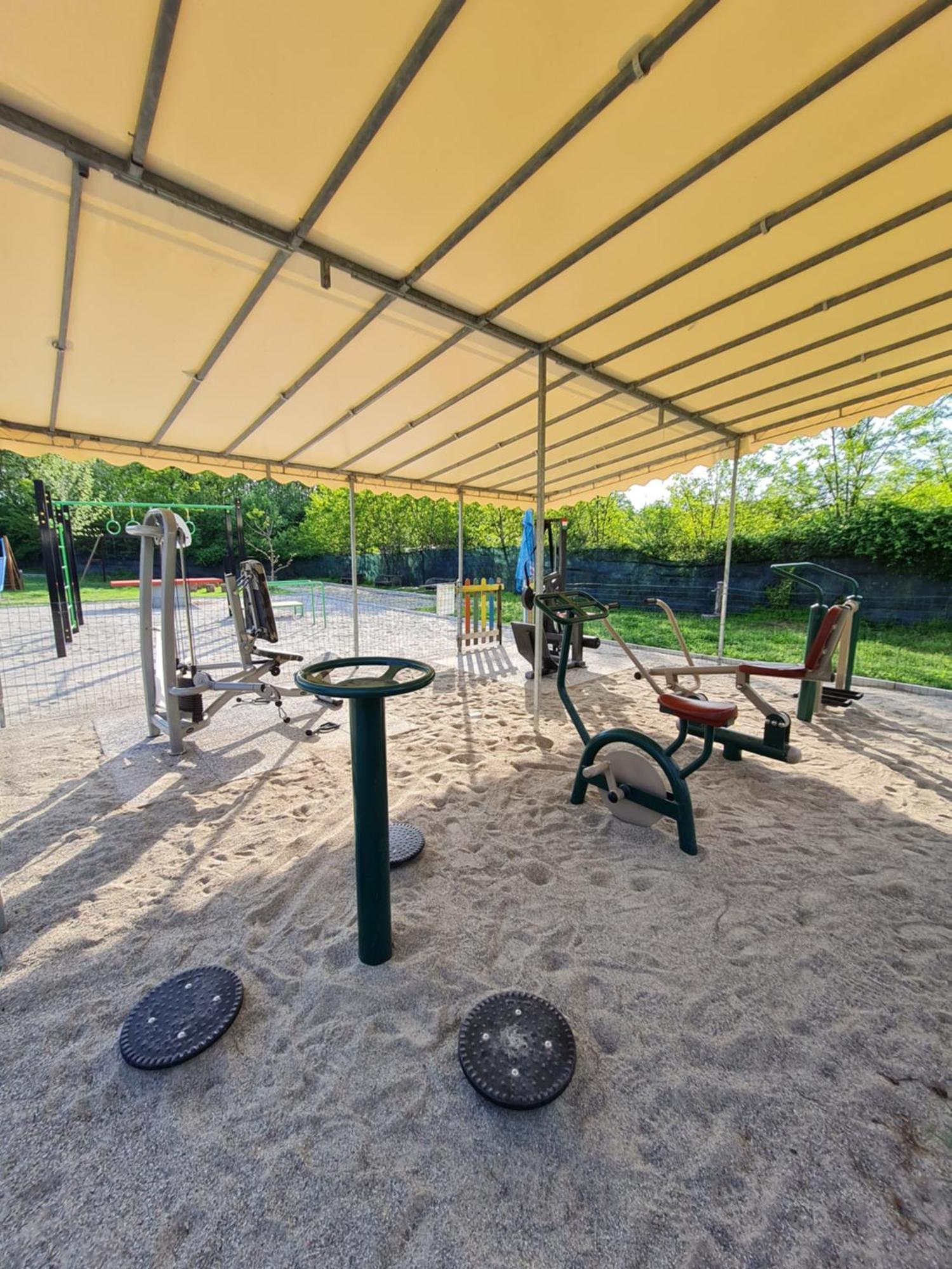 Camping Italia Lido Castelletto sopra Ticino Ngoại thất bức ảnh